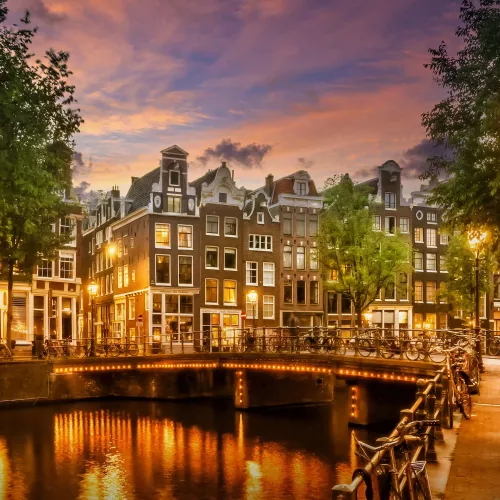 MONDiART Amsterdam Idyllic Singel  120x120 cm (106364)