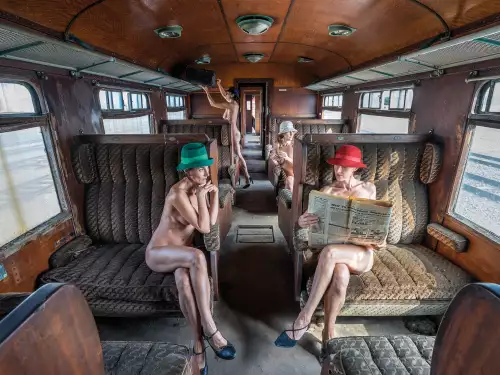 MONDiART It's hot on the Orient Express (100574)