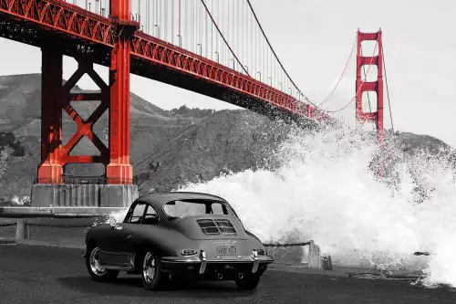 Under the Golden Gate bridge 
