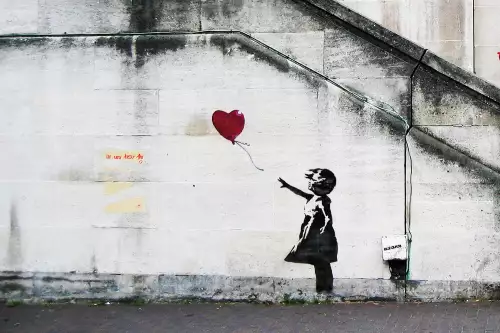 Girl with balloon - Banksy 