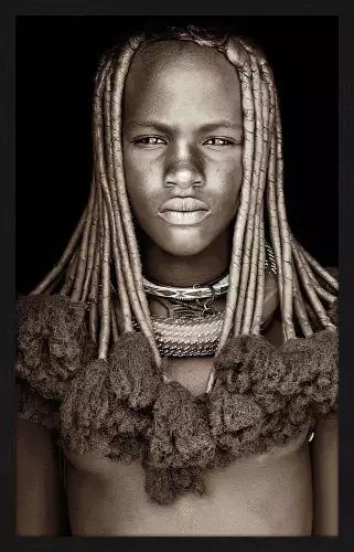 MONDiART 115/185 Himba Girl Namibia WH1870+L4050 Black (103957)