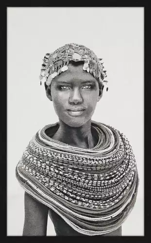 80/120 Samburu Girl Black/White WH2008+L4050 Black